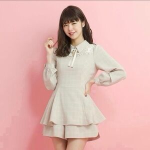 Secret Honey beige check open chest setup